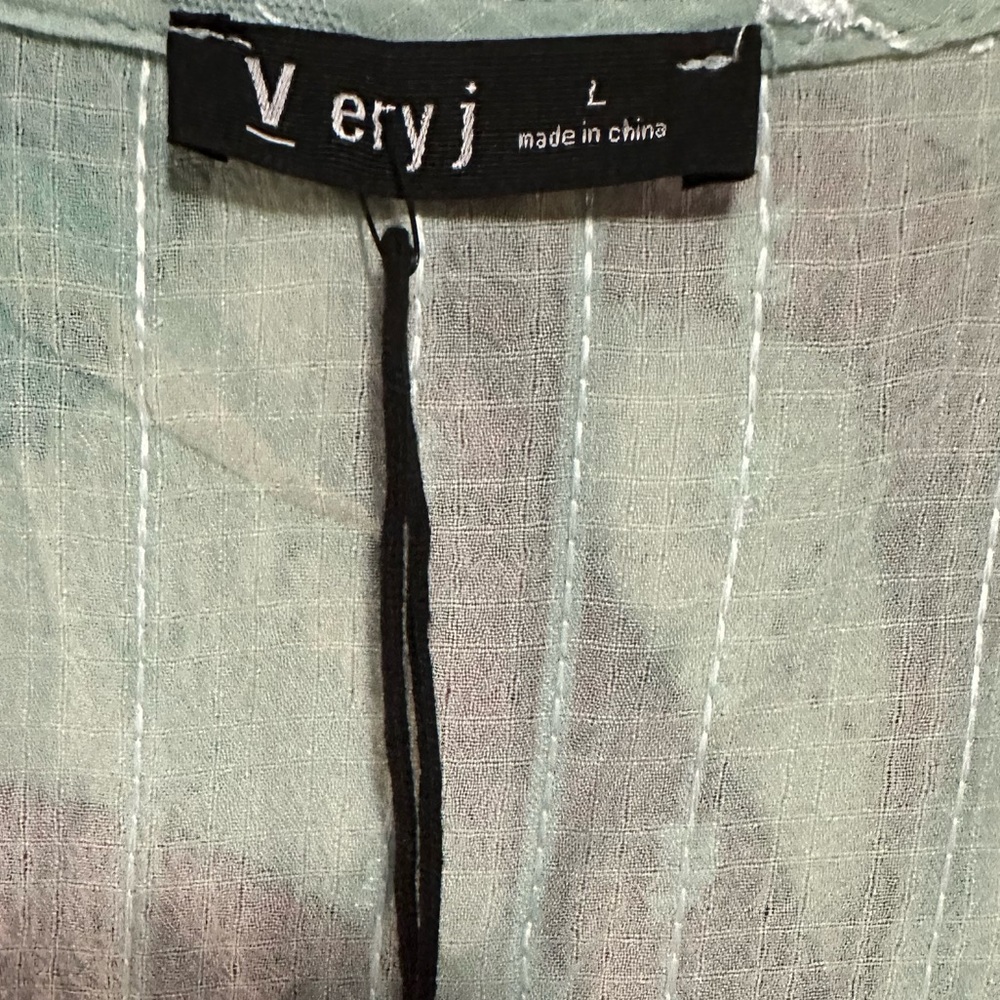 Very J Women's Light Green Floral Blouse - Picture 5 of 5